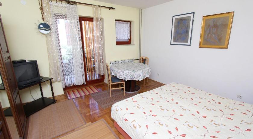 Apartments Grace 로비니 객실 사진